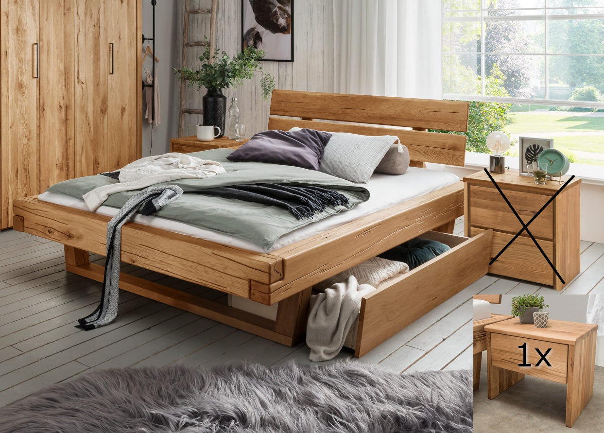 Balkenbett Lund Wildeiche mit Holzkopfteil und Holz-Kufen, Set mit 1 Nachttisch und 2 Bettkästen